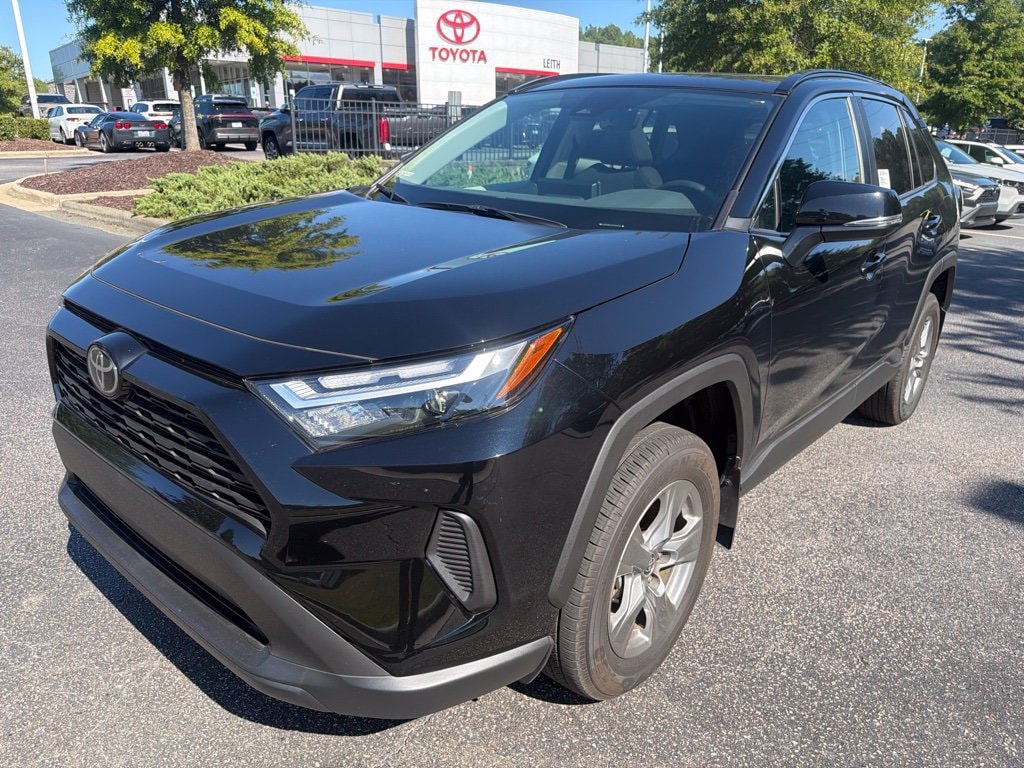 Used 2025 Toyota RAV4 XLE SUV