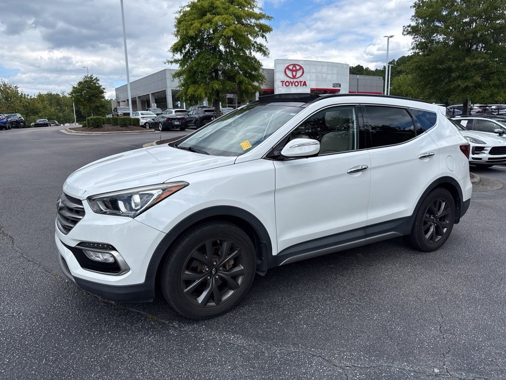 Used 2017 Hyundai Santa Fe Sport 2.0L Turbo Ultimate SUV