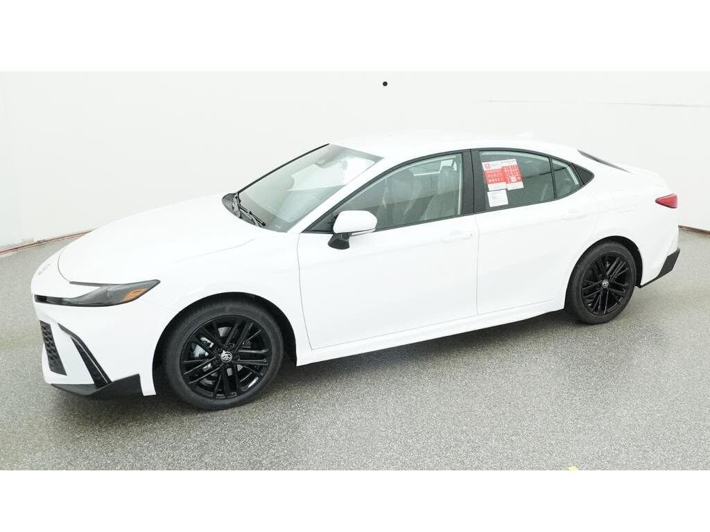 New 2026 Toyota Camry SE Sedan
