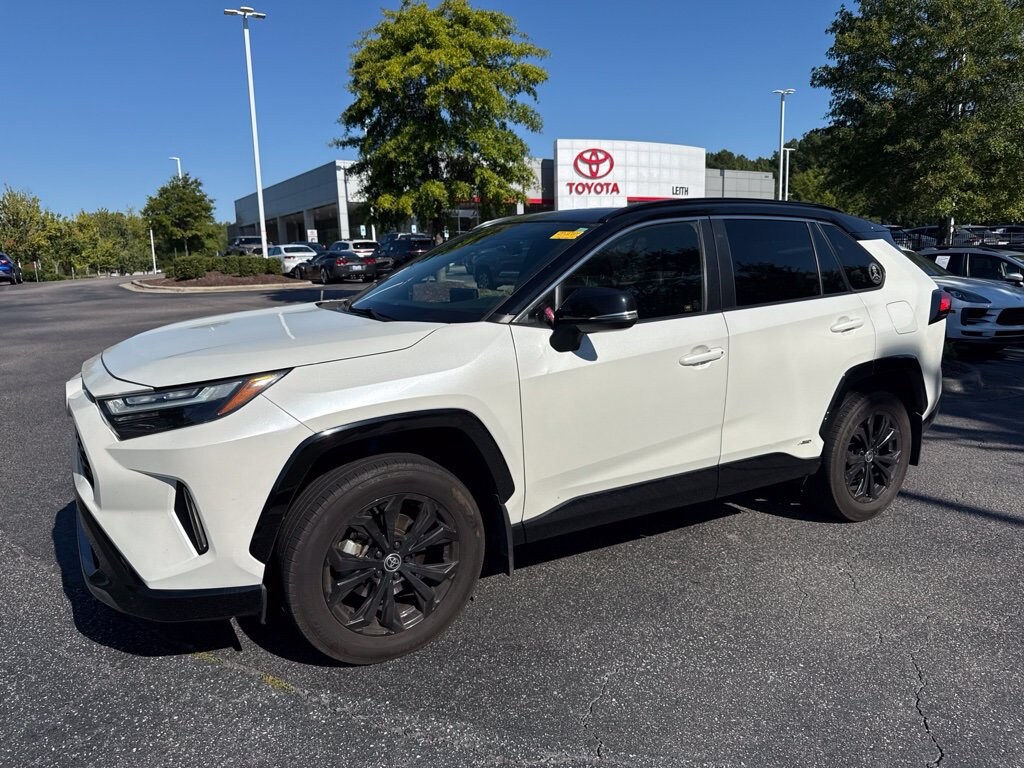 Used 2022 Toyota RAV4 Hybrid XSE SUV