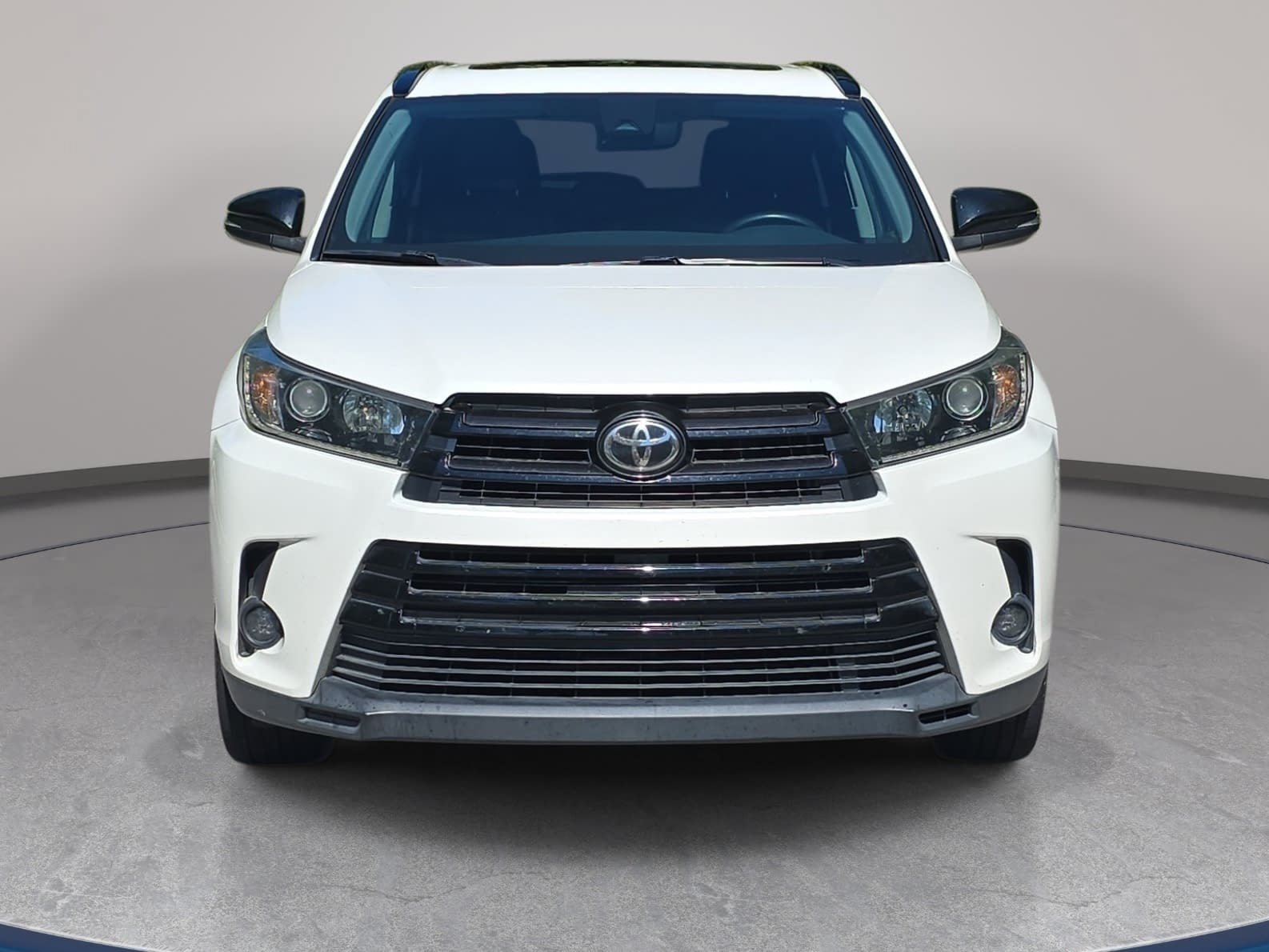 Used 2019 Toyota Highlander SE SE V6 AWD