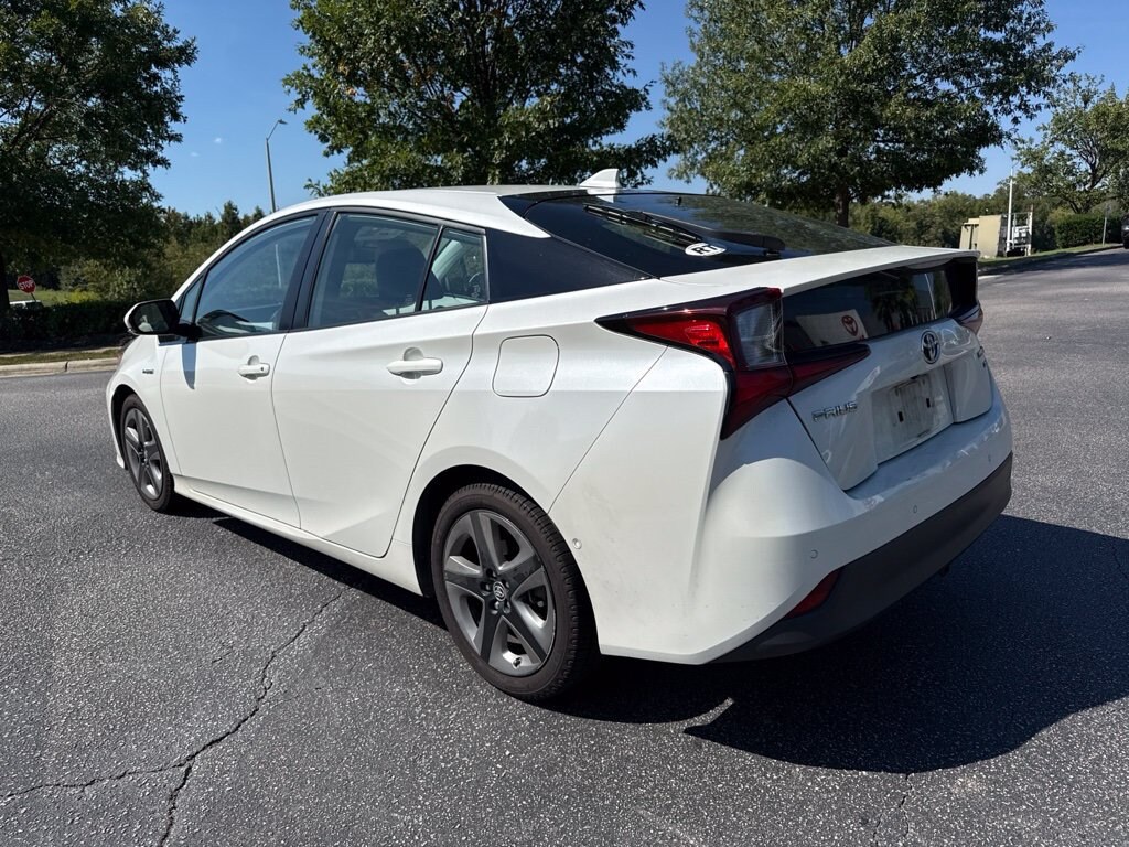 Used 2019 Toyota Prius XLE Hatchback