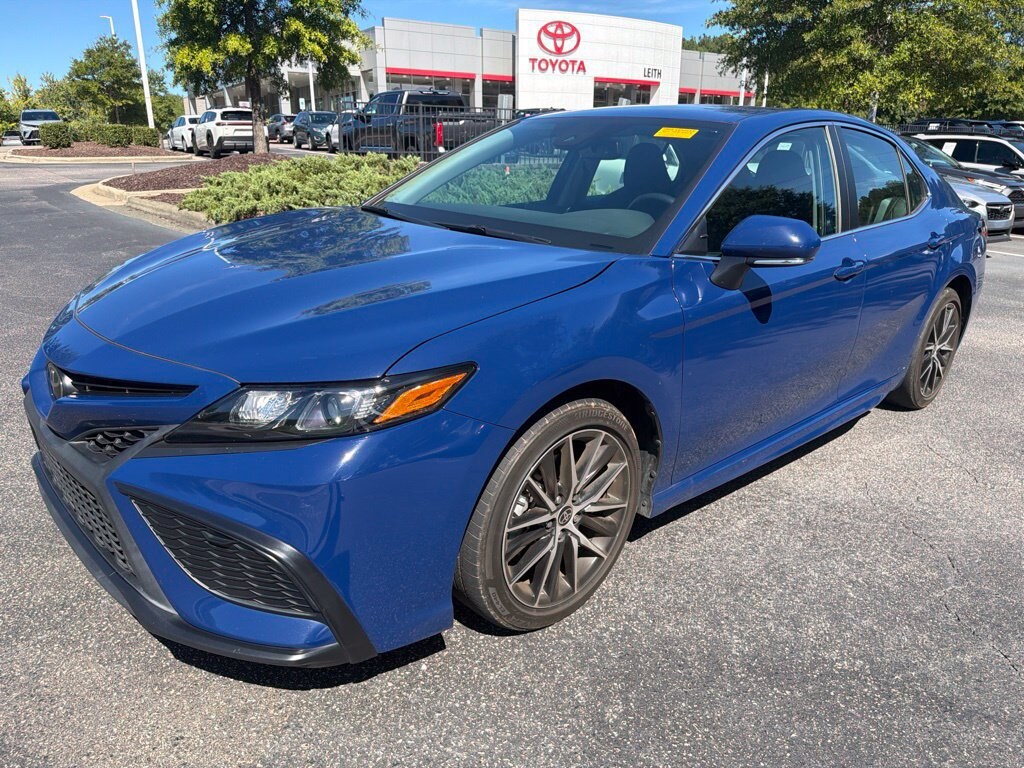 Used 2024 Toyota Camry SE Sedan