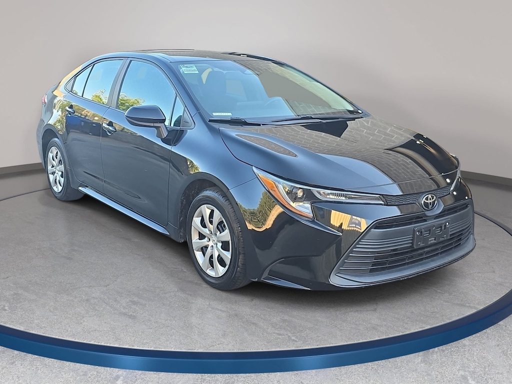 Used 2024 Toyota Corolla LE LE CVT