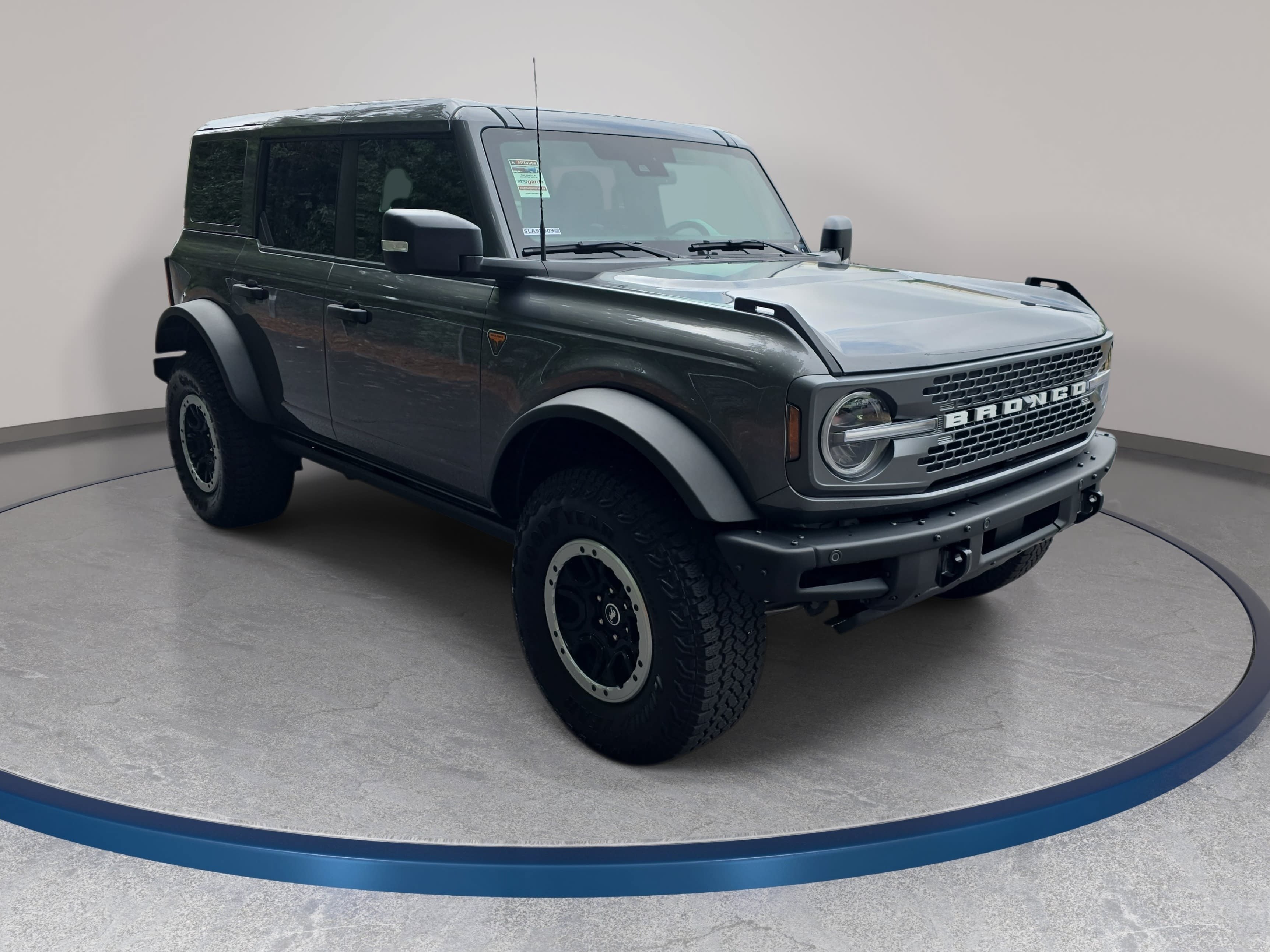 Used 2025 Ford Bronco Badlands SUV