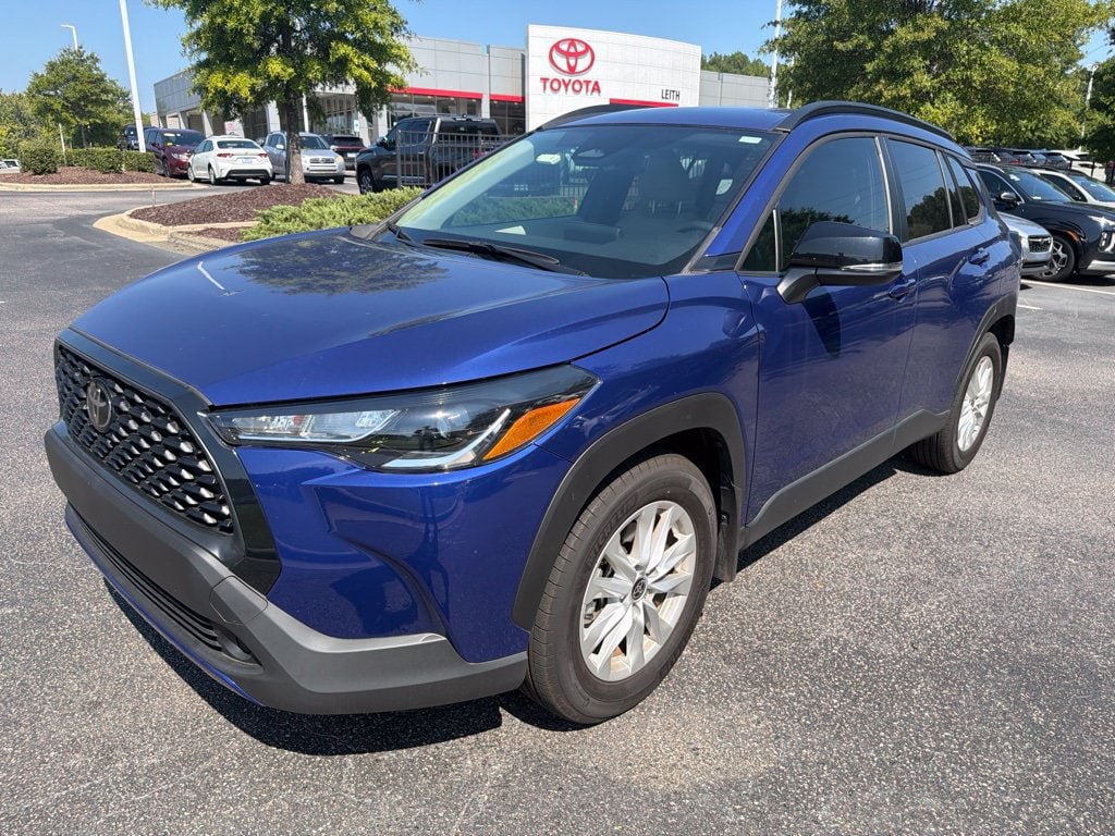 Used 2025 Toyota Corolla Cross LE SUV