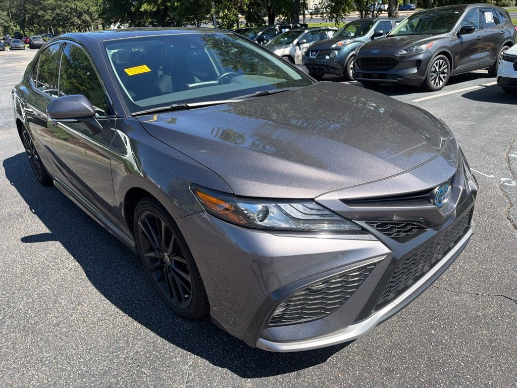 Used 2022 Toyota Camry Hybrid XSE Sedan