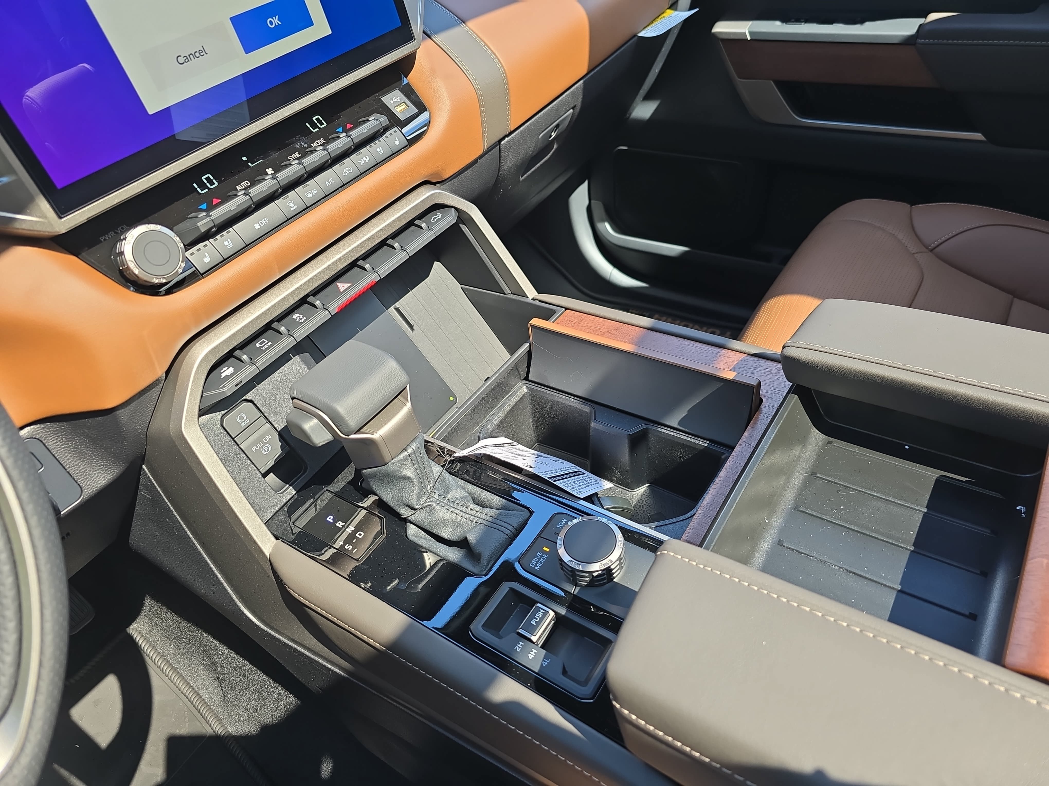 2026 Toyota Tundra 1794 Edition - Photo 24