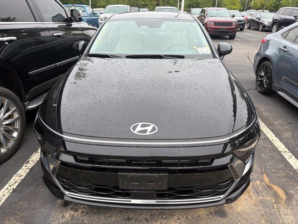 Used 2025 Hyundai Sonata SEL Sedan