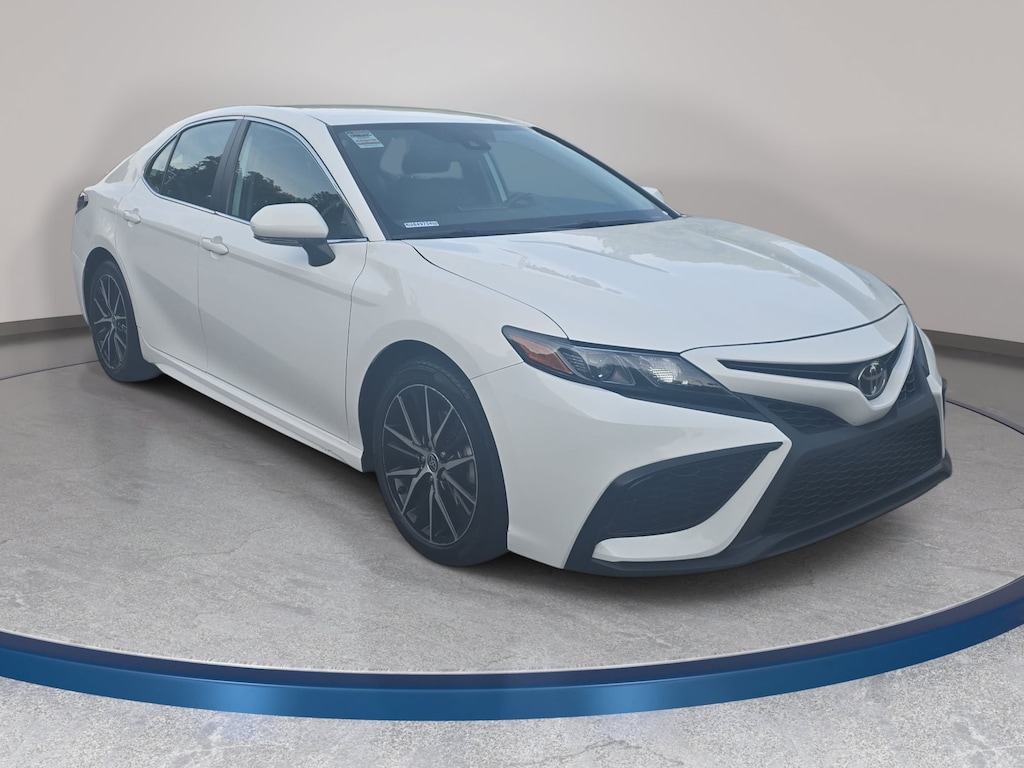 Used 2024 Toyota Camry SE Sedan