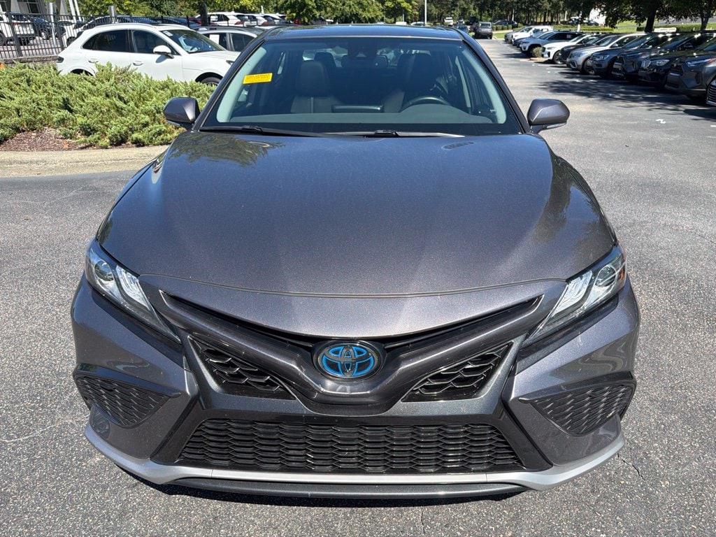 Used 2022 Toyota Camry Hybrid XSE Sedan