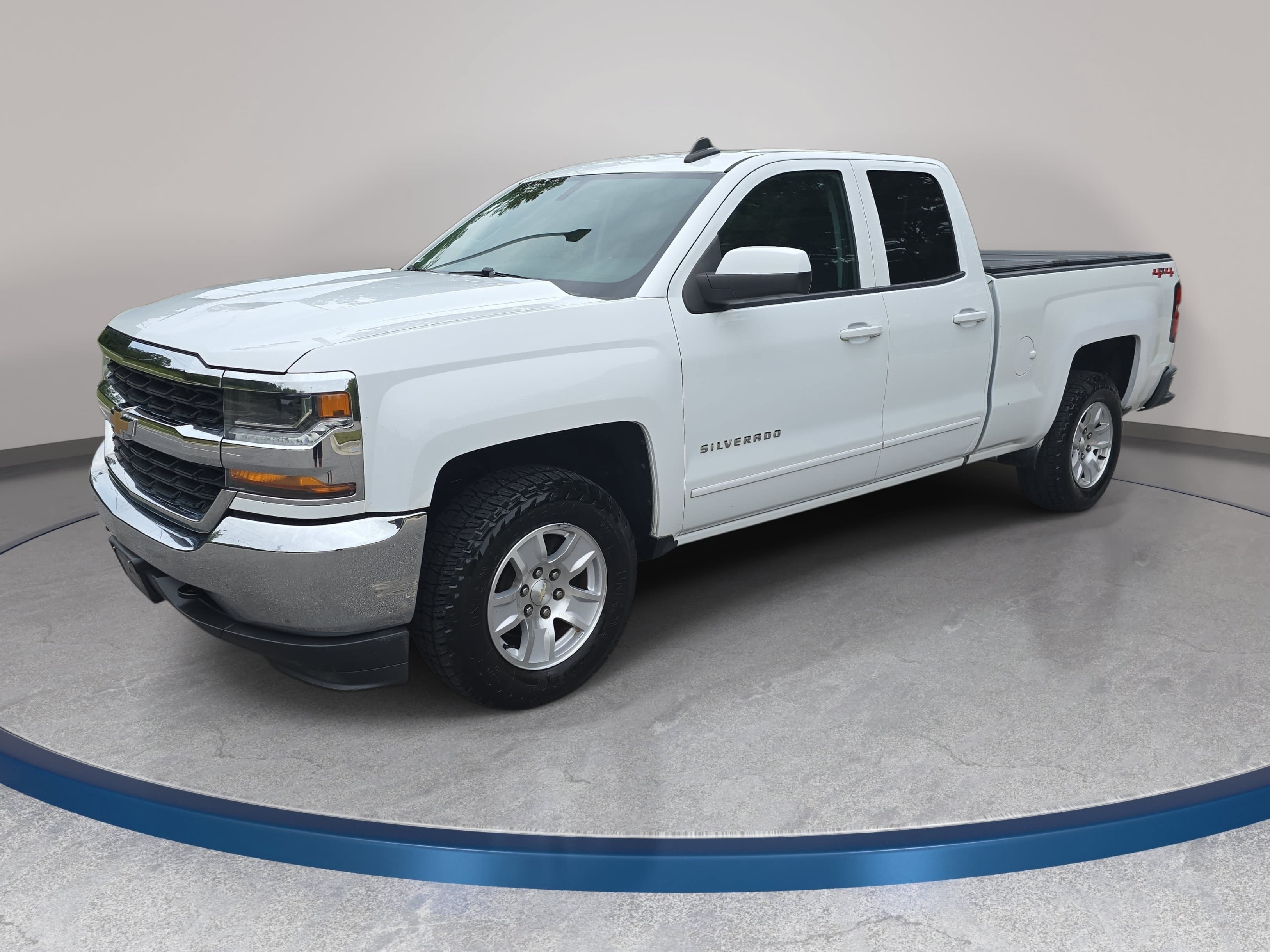 Used 2018 Chevrolet Silverado 1500 LT w/1LT Truck Double Cab