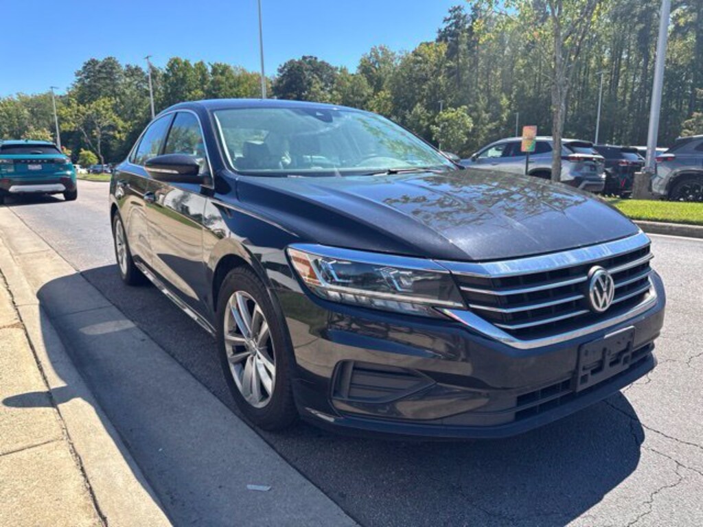 Used 2020 Volkswagen Passat 2.0T SE Sedan
