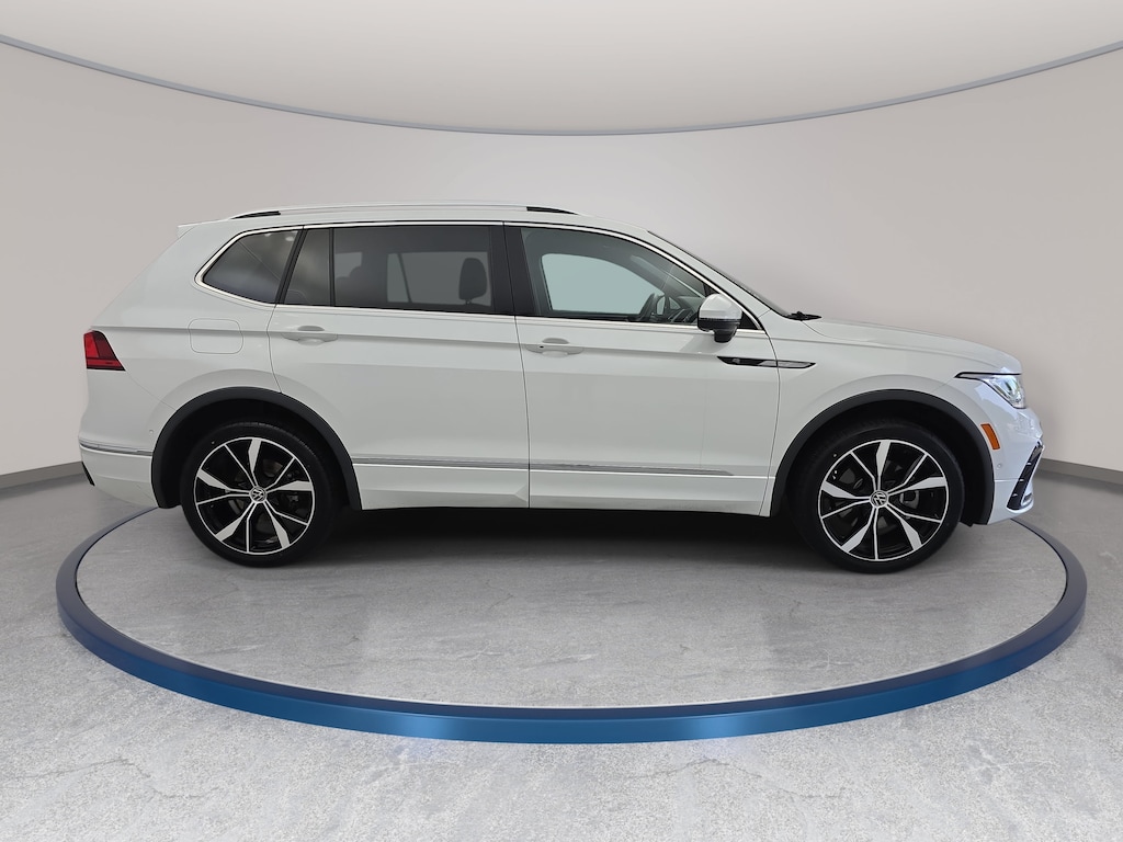 Certified 2024 Volkswagen Tiguan 2.0T SEL R-Line SUV