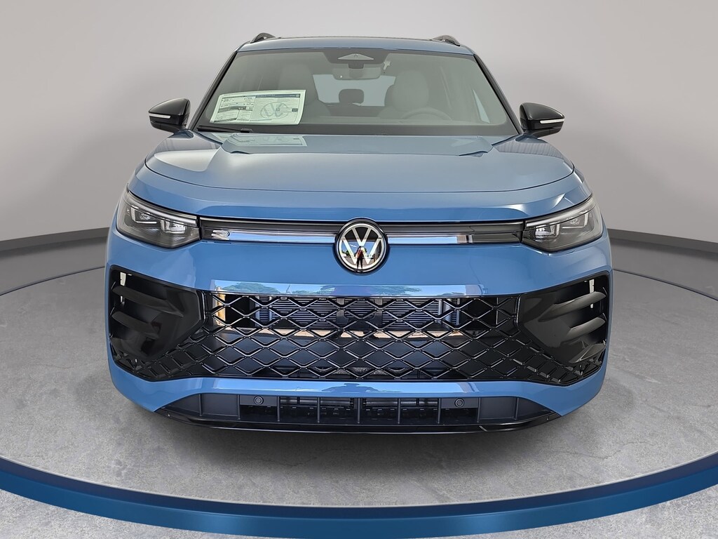 New 2026 Volkswagen Tiguan SE R-Line Black SE R-Line Black 4MOTION