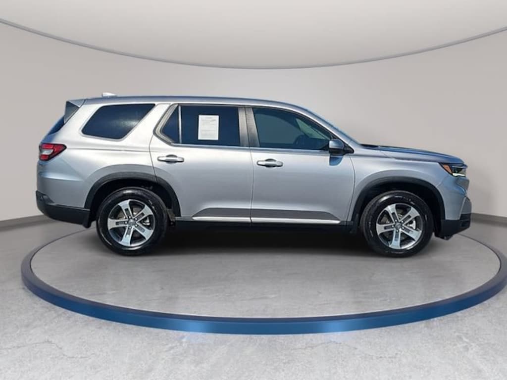 Used 2025 Honda Pilot EX-L SUV