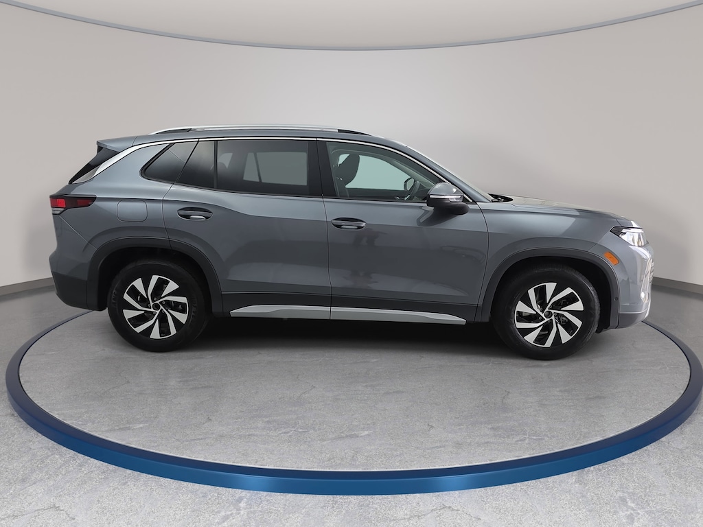 New 2026 Volkswagen Tiguan S SUV