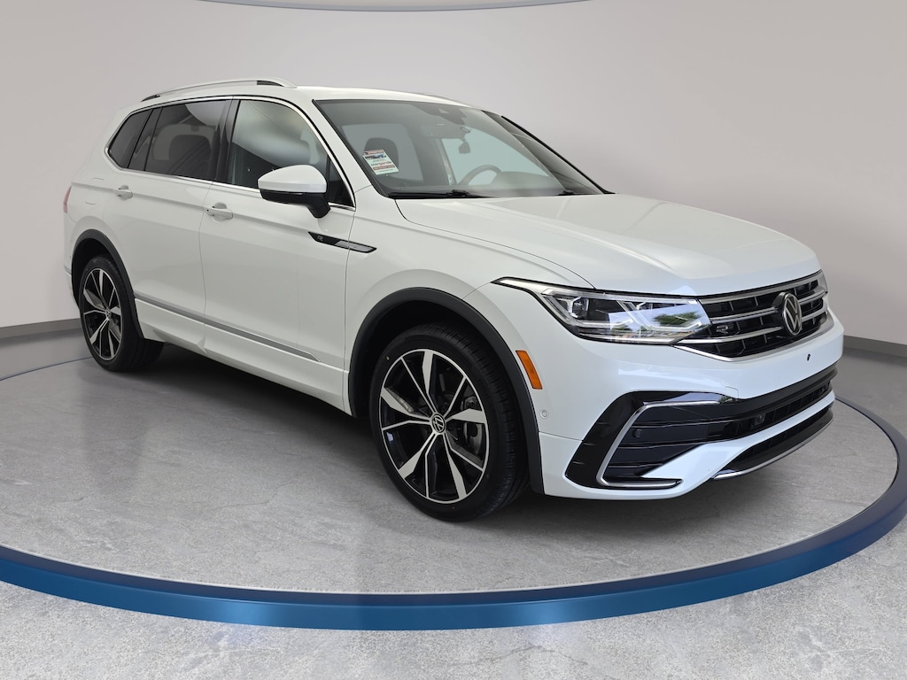 Certified 2024 Volkswagen Tiguan 2.0T SEL R-Line SUV