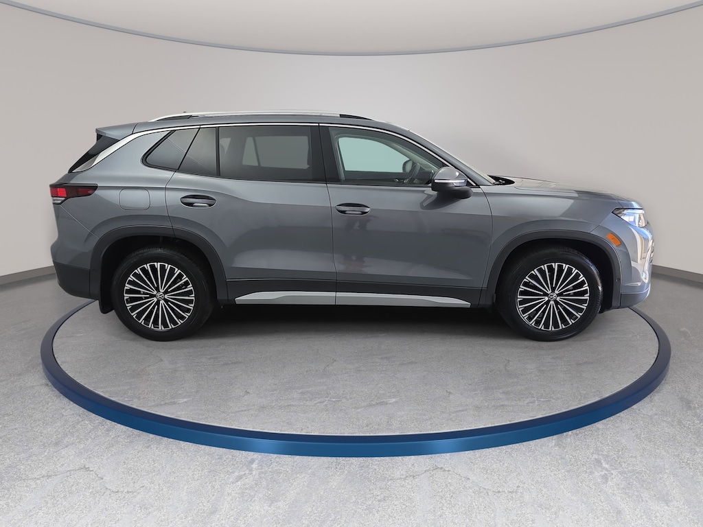 New 2026 Volkswagen Tiguan S SUV
