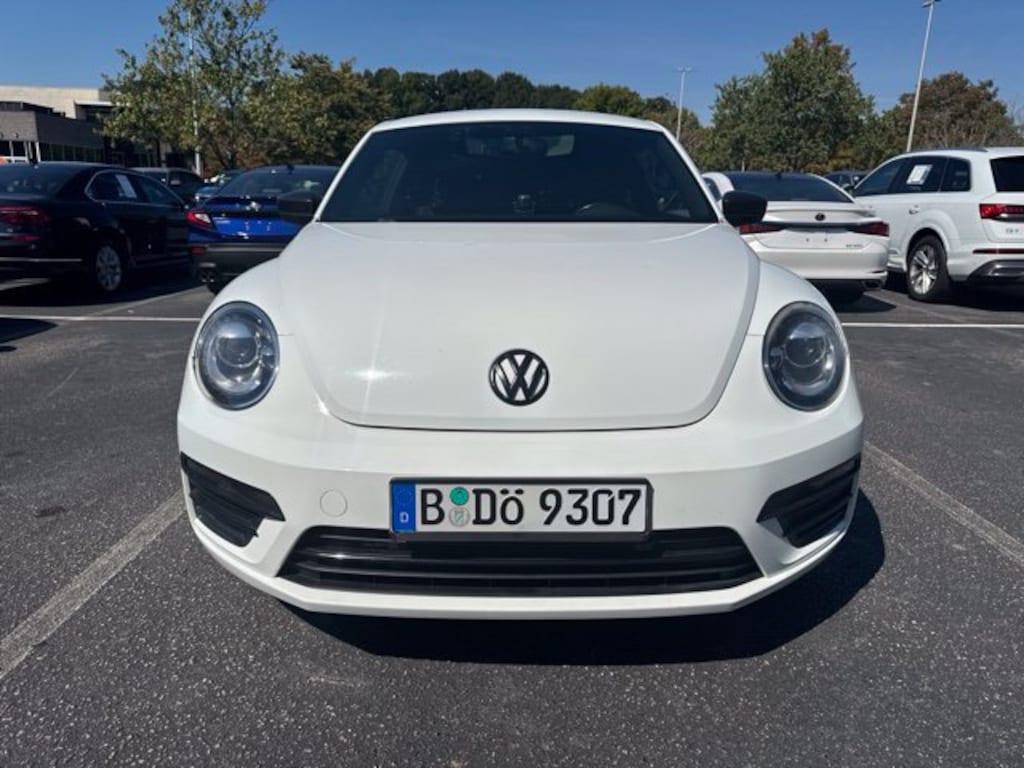 Used 2018 Volkswagen Beetle 2.0T S Hatchback