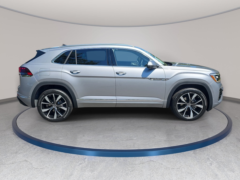 New 2026 Volkswagen Atlas Cross Sport SEL Premium R-Line SUV