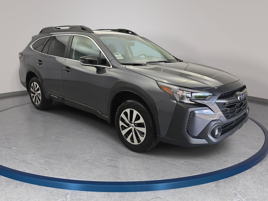 Used 2025 Subaru Outback Premium SUV