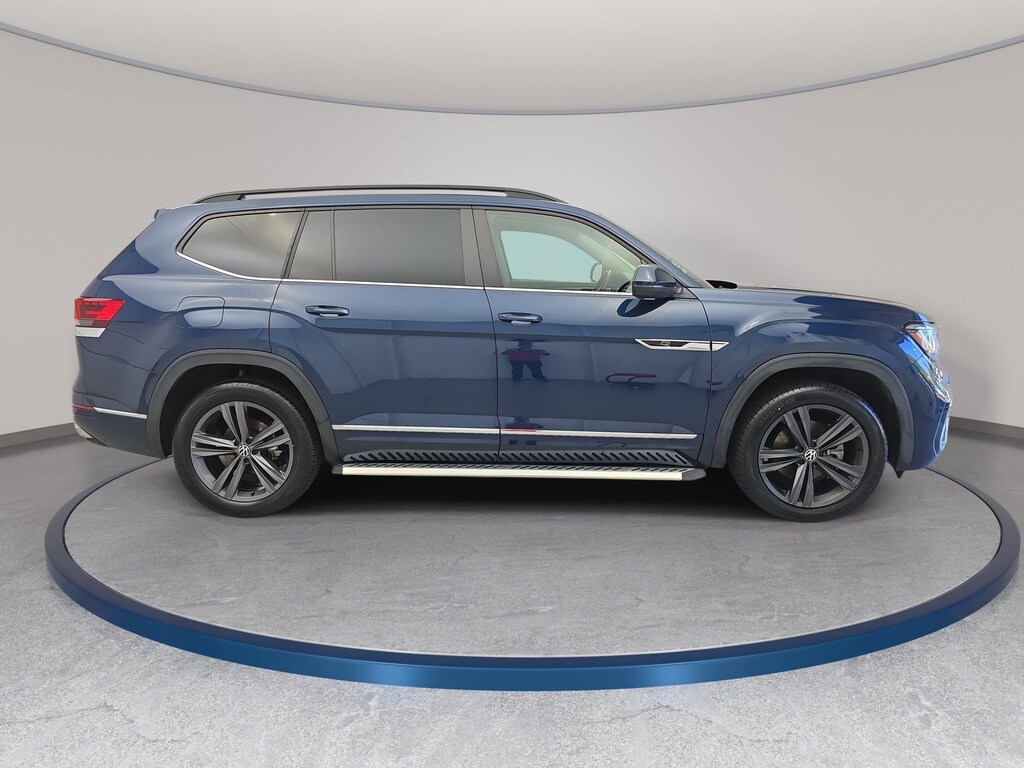 Used 2021 Volkswagen Atlas 3.6L V6 SE w/Technology R-Line SUV