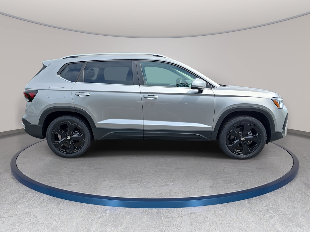 New 2026 Volkswagen Taos 1.5T SEL SUV