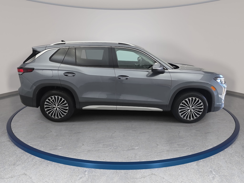 Used 2025 Volkswagen Tiguan 2.0T S SUV