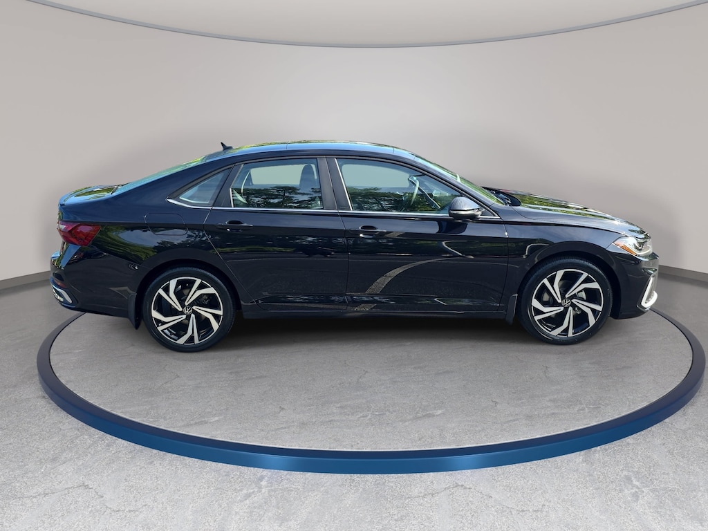 New 2027 Volkswagen Jetta SEL Sedan