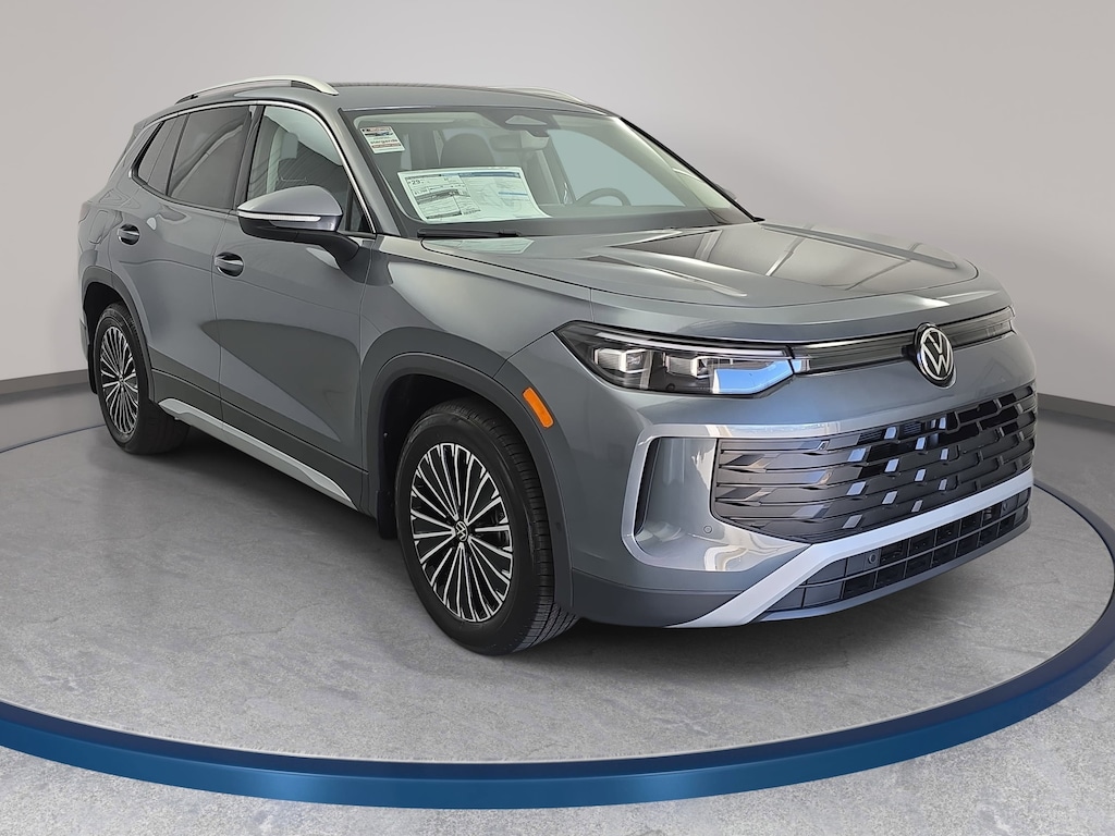 New 2026 Volkswagen Tiguan S SUV