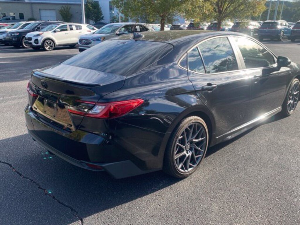 Used 2025 Toyota Camry SE Sedan