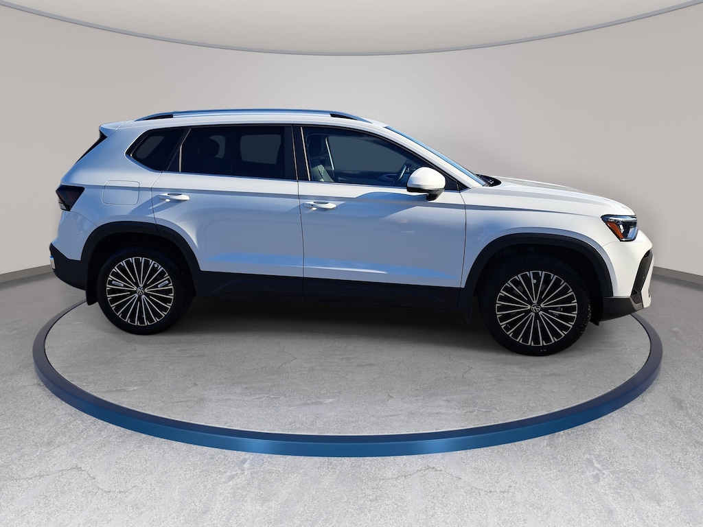 Certified 2026 Volkswagen Taos 1.5T SE SUV