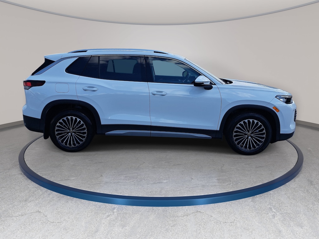 New 2026 Volkswagen Tiguan S S FWD