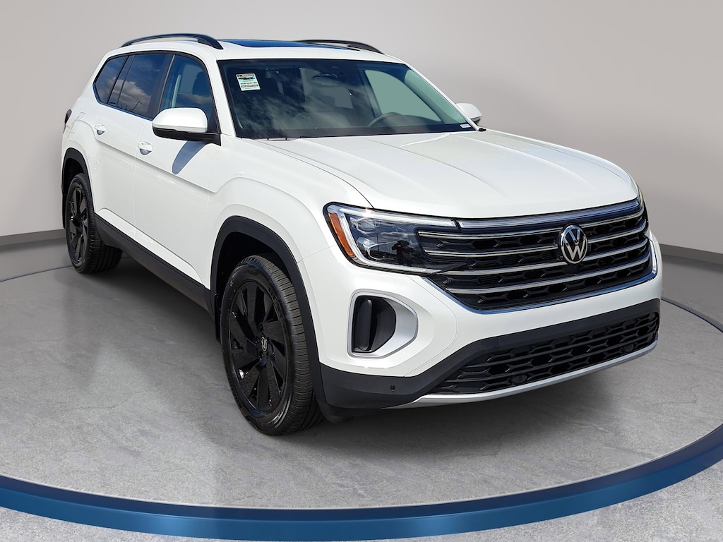 New 2026 Volkswagen Atlas SE w/Technology SUV