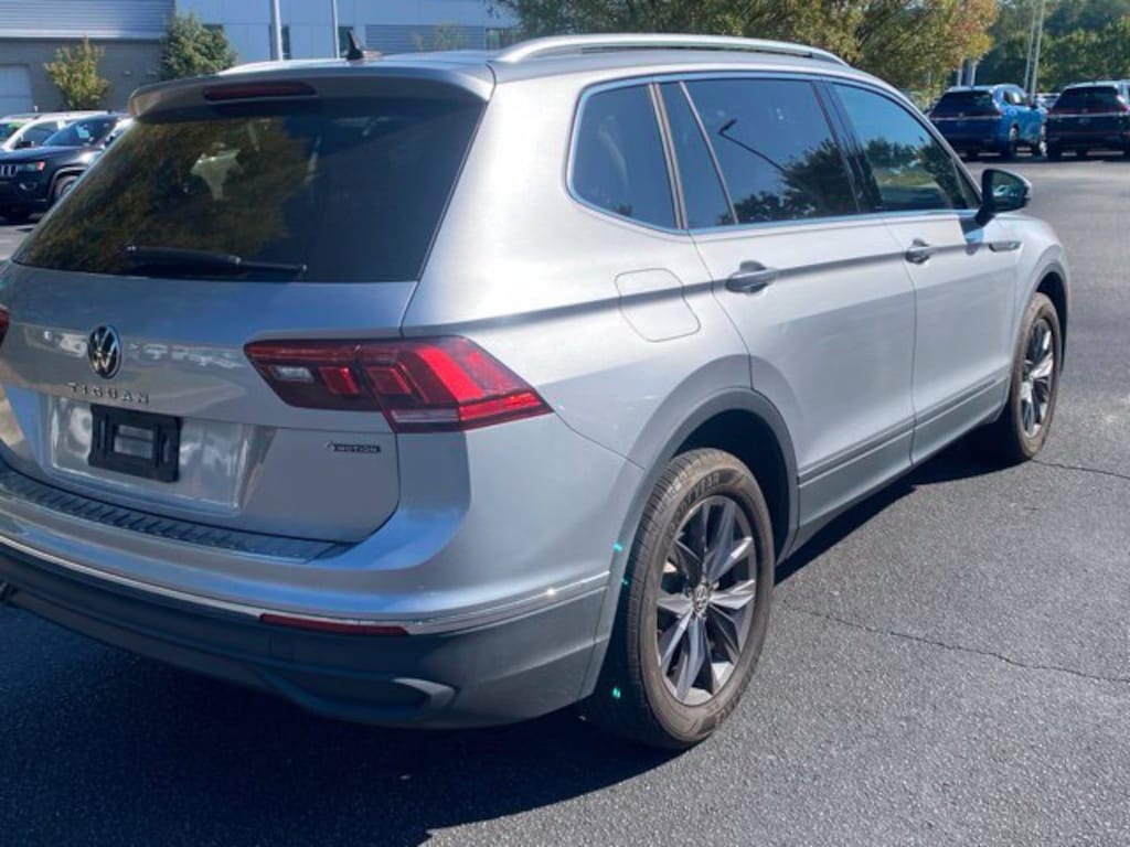 Used 2023 Volkswagen Tiguan 2.0T SE SUV