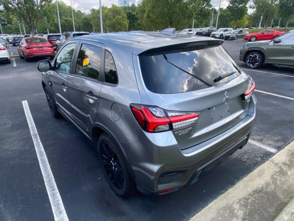 Used 2025 Mitsubishi Outlander Sport 2.0 LE SUV