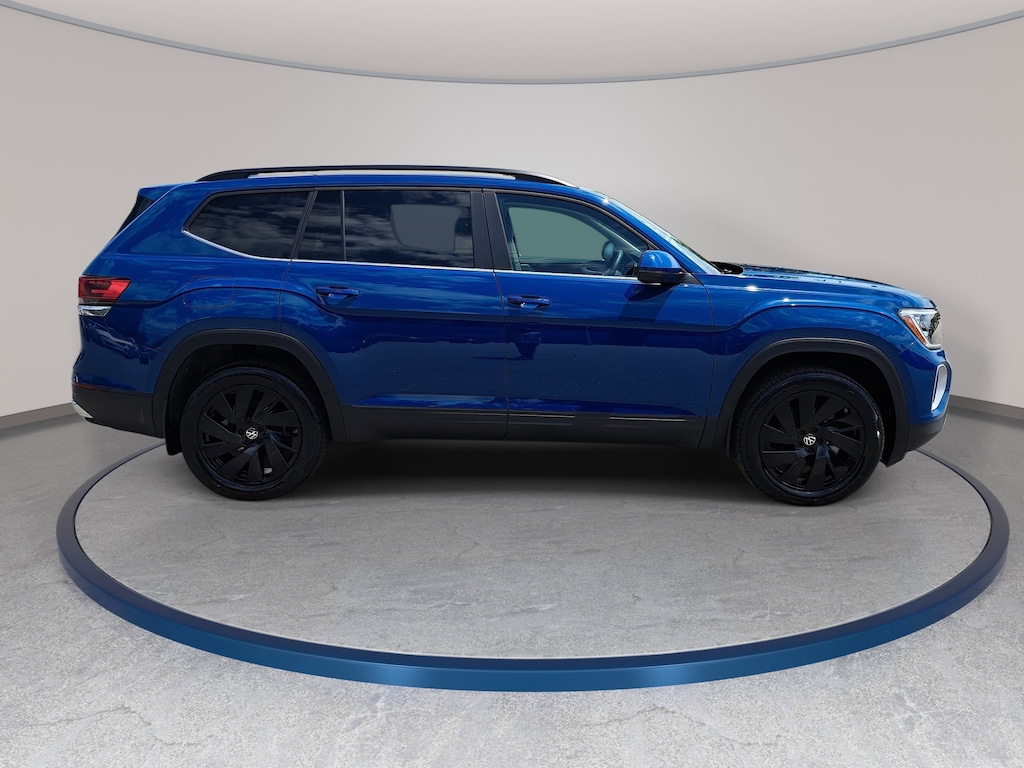 New 2026 Volkswagen Atlas SE w/Technology SUV