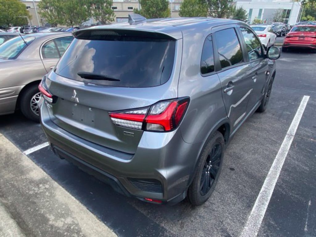 Used 2025 Mitsubishi Outlander Sport 2.0 LE SUV
