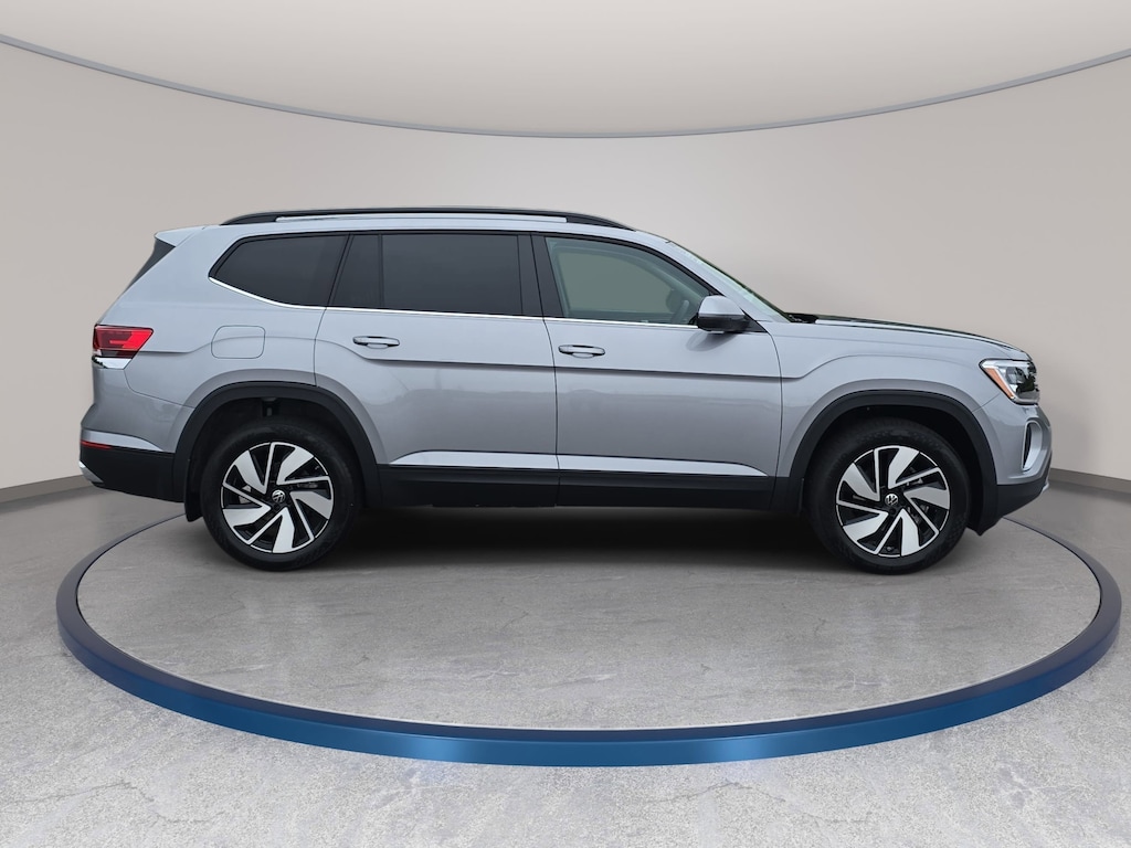 New 2026 Volkswagen Atlas SE w/Technology SUV