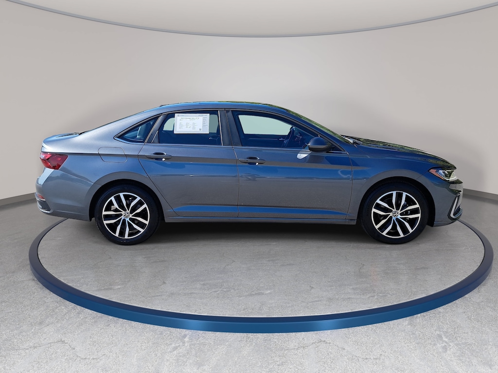 Certified 2026 Volkswagen Jetta 1.5T SE Sedan