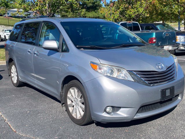  Toyota Sienna