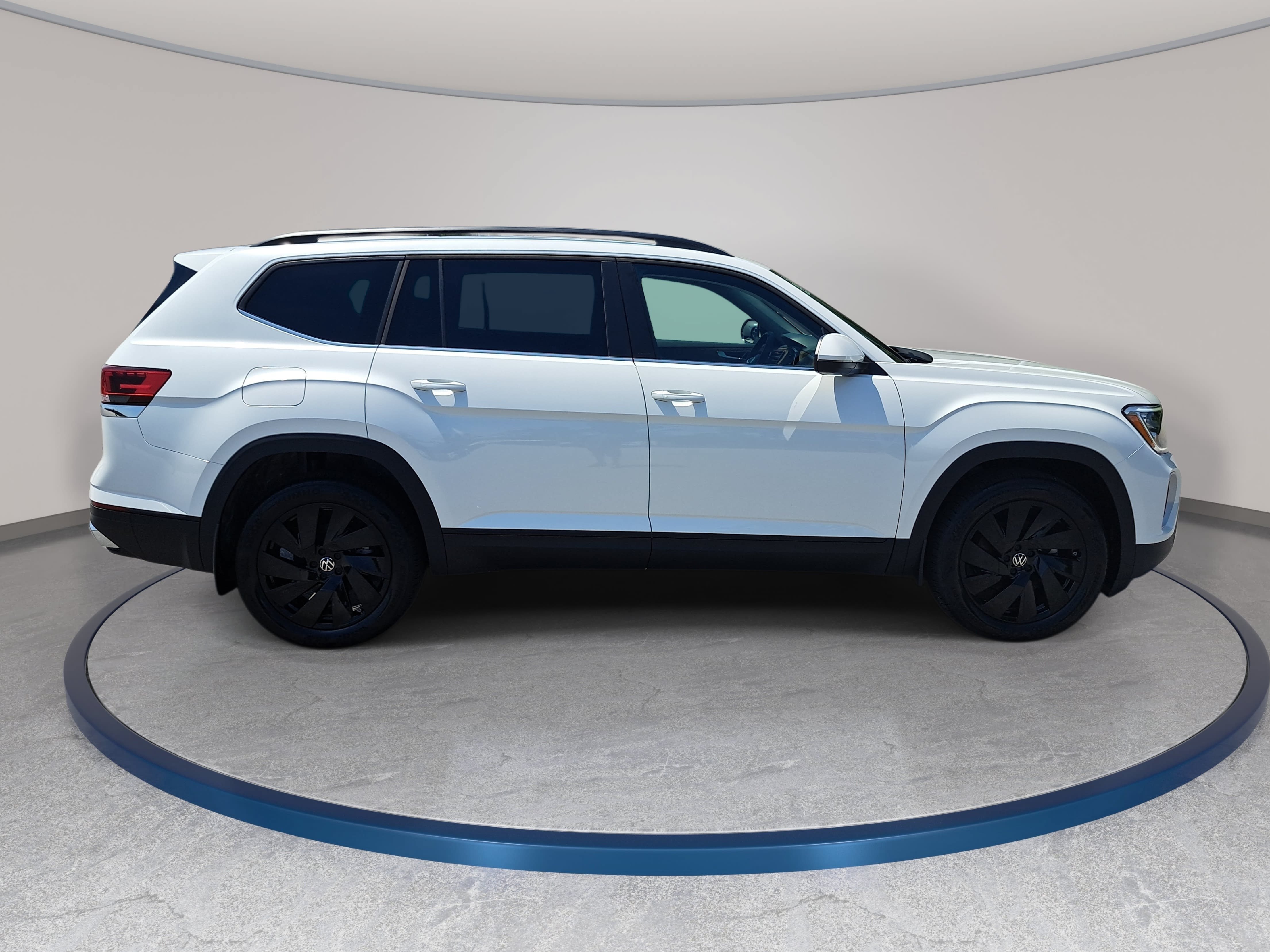 New 2026 Volkswagen Atlas SE w/Technology SUV