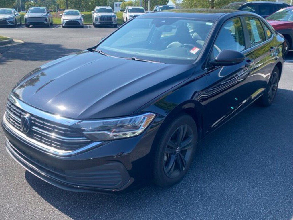 Used 2023 Volkswagen Jetta 1.5T SE Sedan