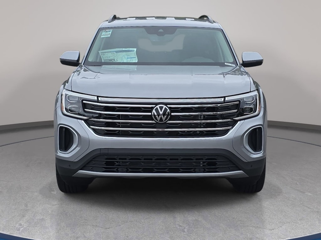 New 2026 Volkswagen Atlas SE w/Technology SUV