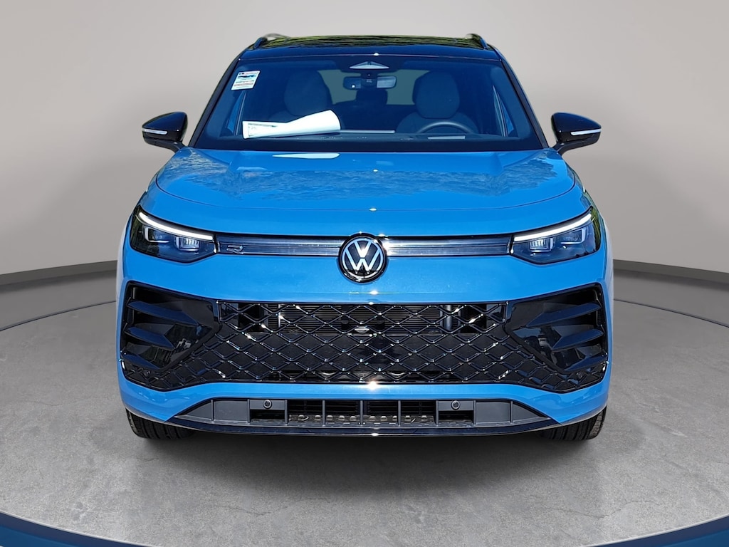 New 2026 Volkswagen Tiguan SE R-Line Black SE R-Line Black 4MOTION