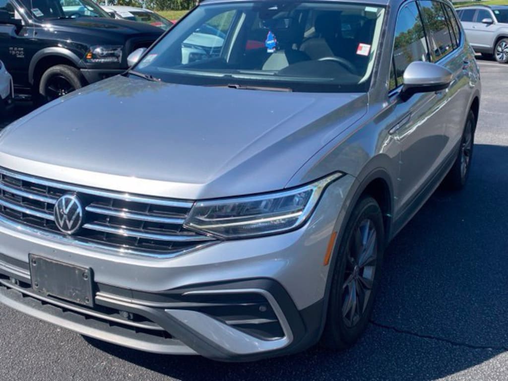 Used 2023 Volkswagen Tiguan 2.0T SE SUV