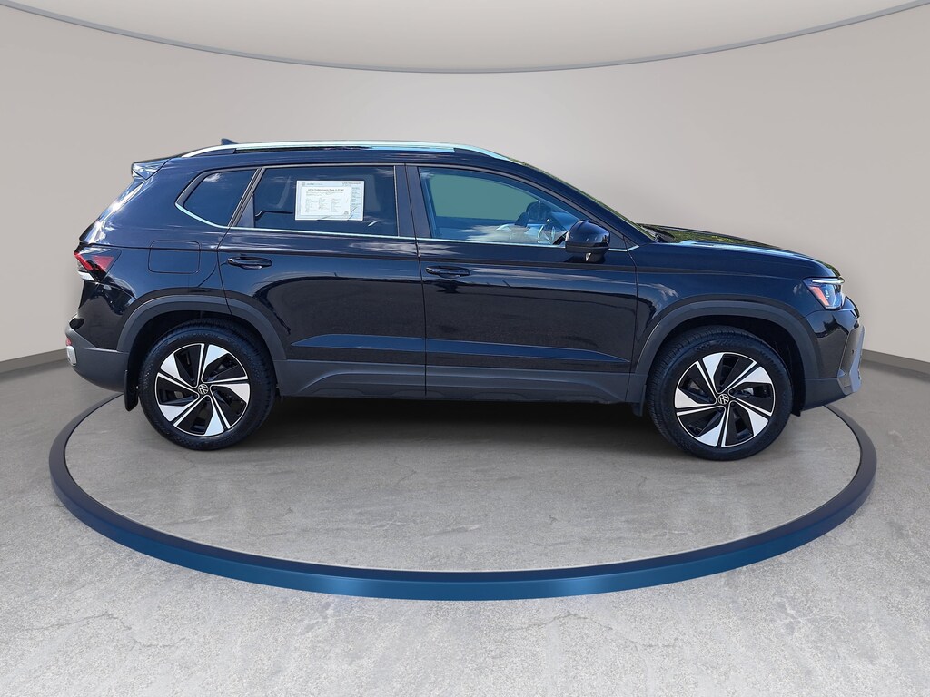 Used 2026 Volkswagen Taos 1.5T SE SUV