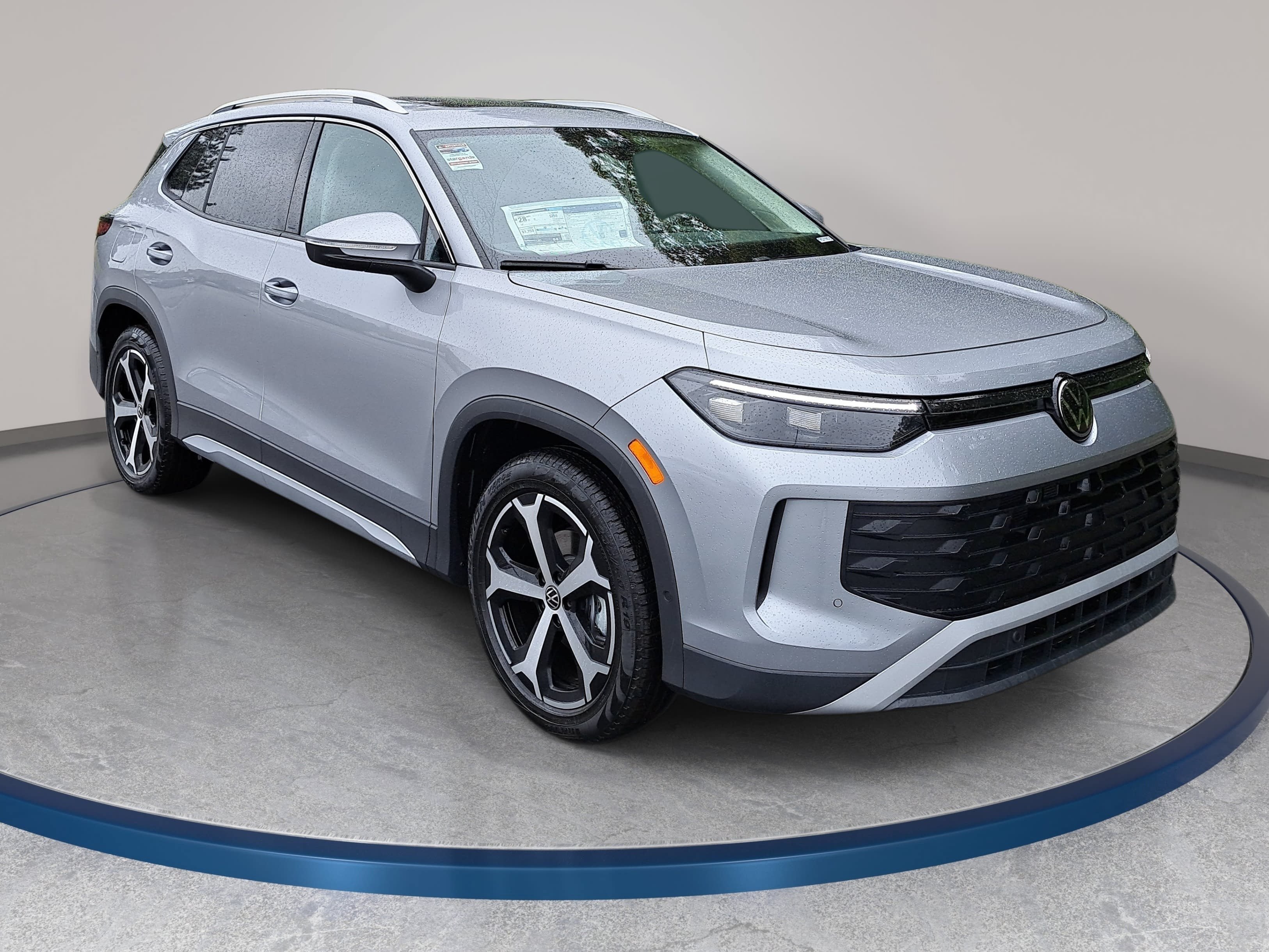 New 2026 Volkswagen Tiguan SE SUV
