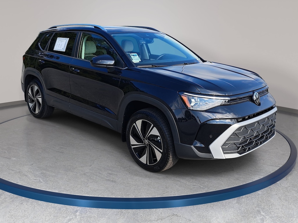 Certified 2026 Volkswagen Taos SE SE 4MOTION